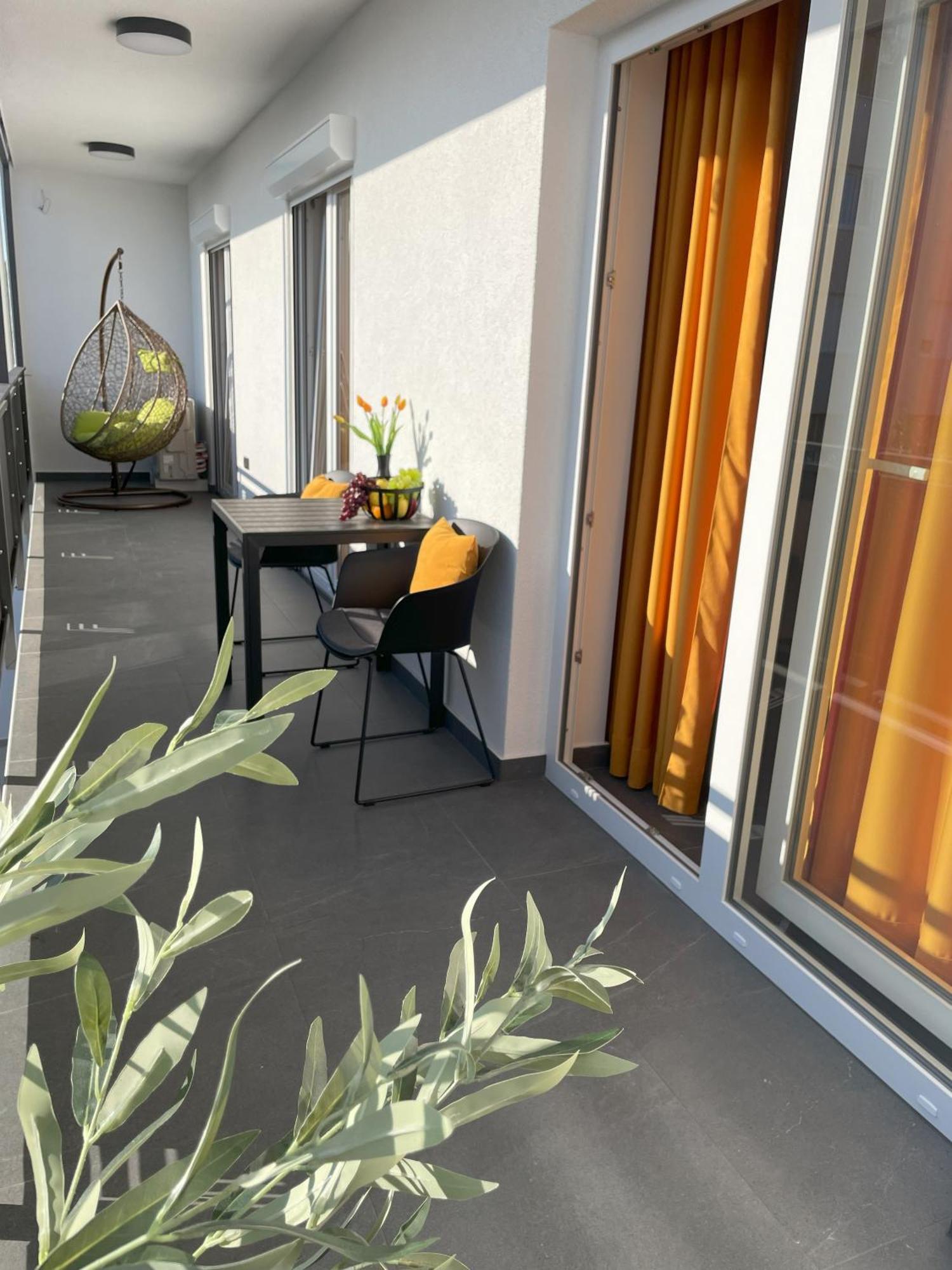 Valkane Beach Apartments Pula Exterior foto